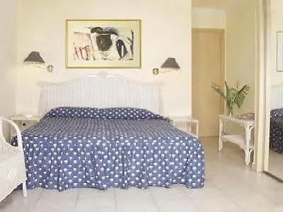Natural Park Otel 2*